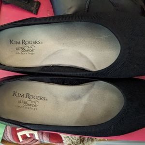 Kim Rogers Black Flats size 9.5 womens